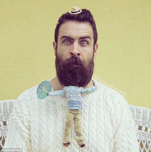 2422D34F00000578-2878840-A_fan_called_Violet_Wiseman_suggested_this_Beard_Buddy_design_in-a-28_1418912541944